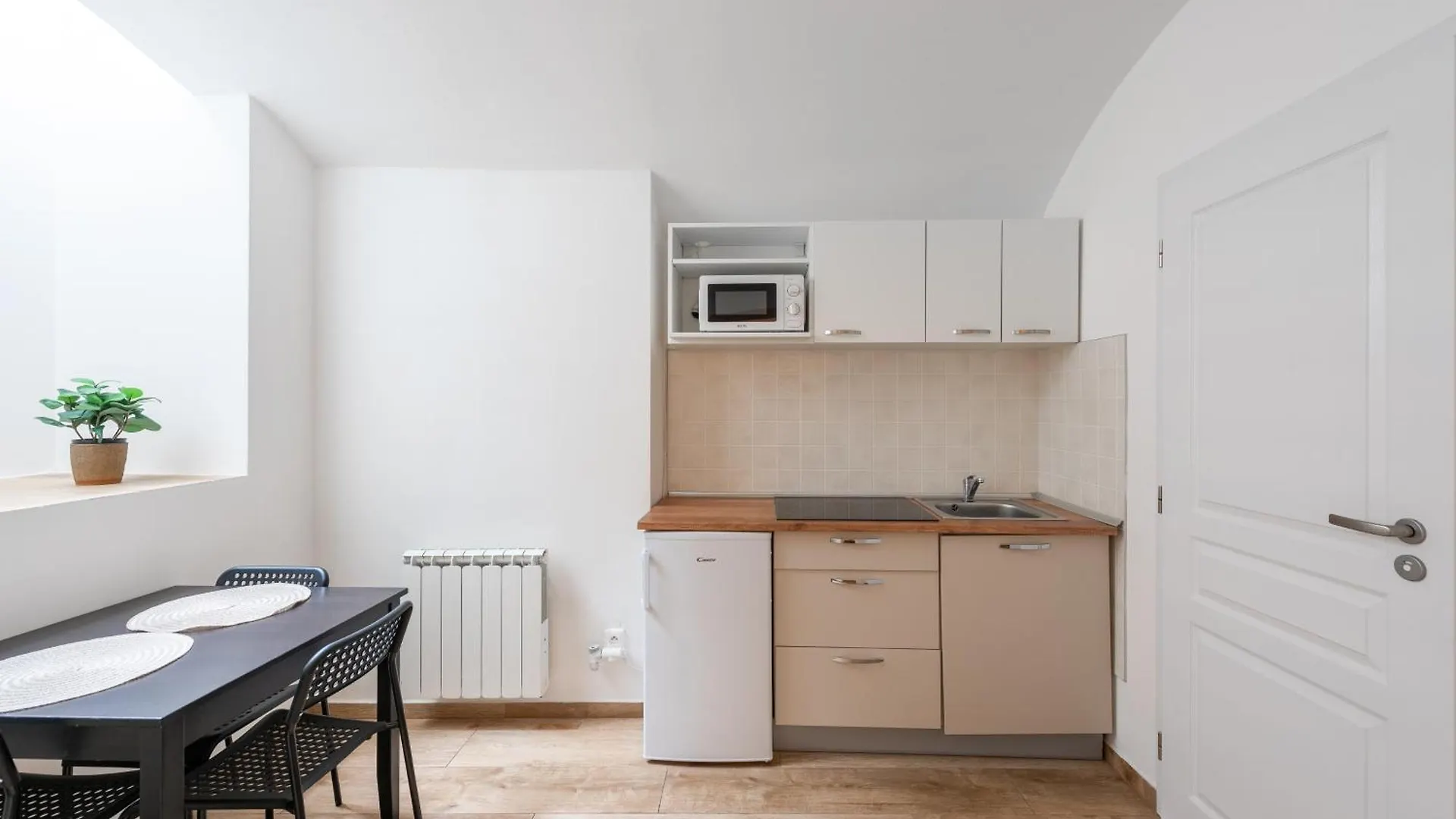 Milano Apartment Prague 0*,  Czech Republic